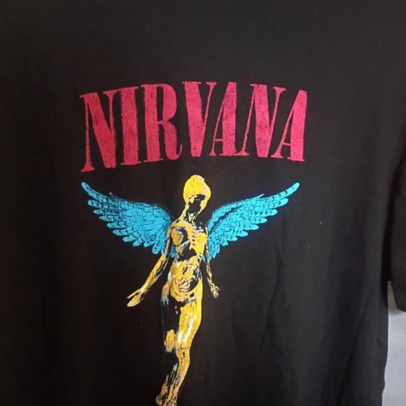 3 For $15 Sale NIRVANA Utero Black GraphicTee XL House Of Guitars Band Shirt - Picture 4 of 4